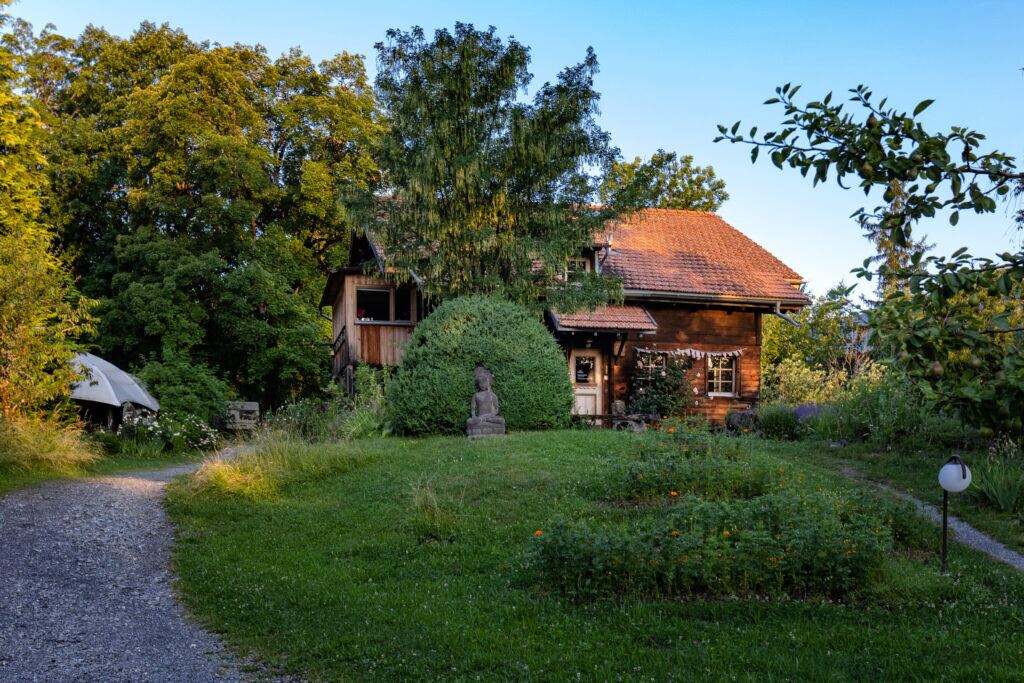 Holzchalet in den Gärten